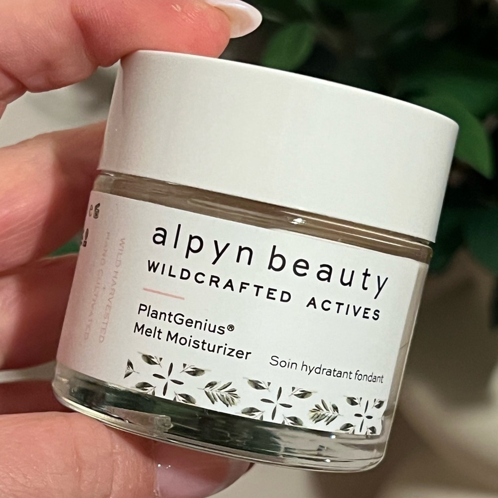 ALPYN BEAUTY • PLANT GENIUS • MELT MOISTURIZER